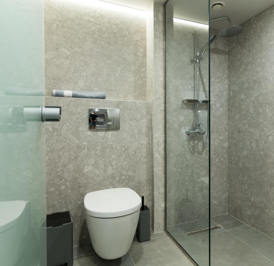 Jacuzzi Suite Piazza Dei Leoni كاندية المظهر الخارجي الصورة