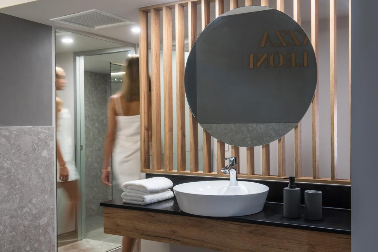 Jacuzzi Suite Piazza Dei Leoni كاندية المظهر الخارجي الصورة