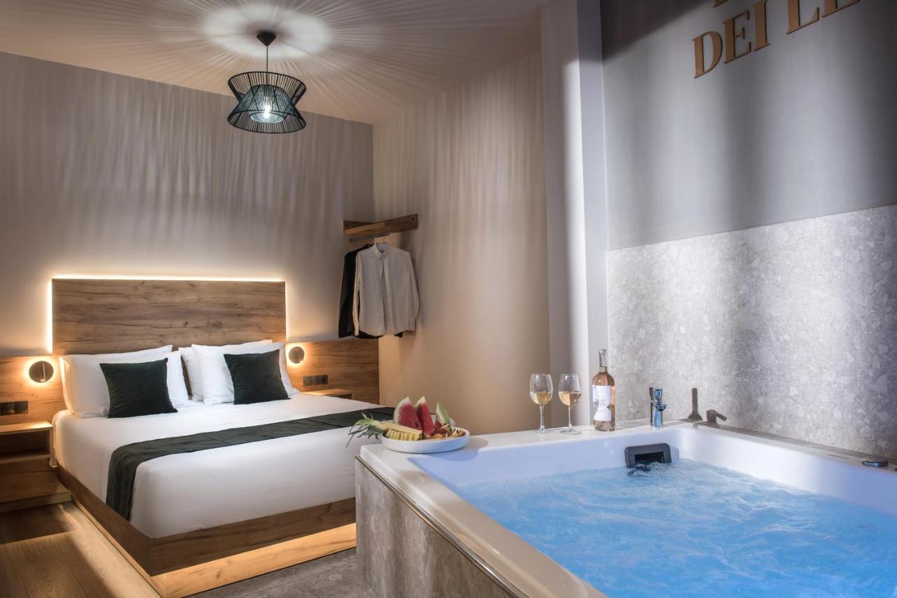 Jacuzzi Suite Piazza Dei Leoni كاندية المظهر الخارجي الصورة
